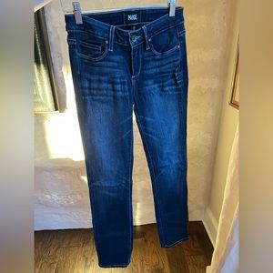 PAIGE Jeans Women’s 24”. Great condition. Skyline Straight. Straight Leg.